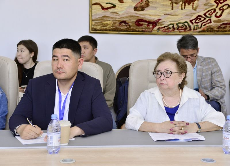 Жапон қыздарымен порно көру